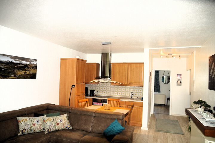 Room 21 of 161