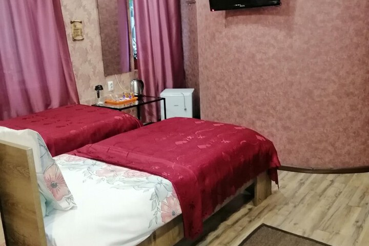 Room 26 of 46