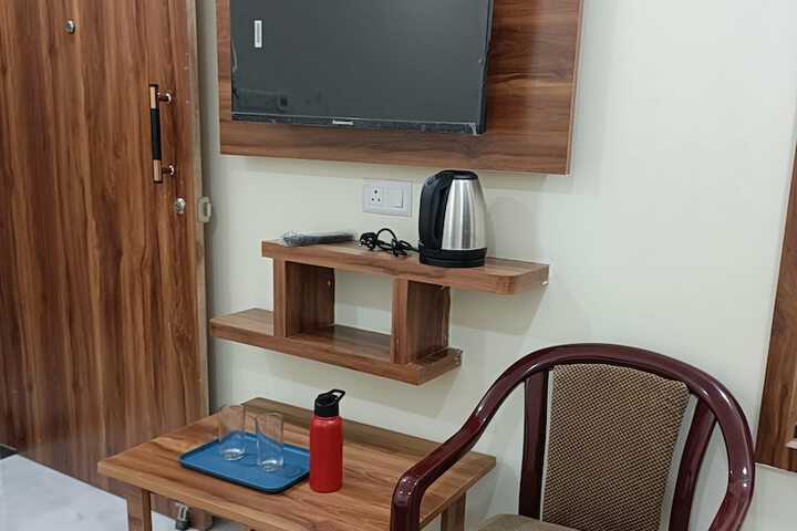 Room 33 of 44