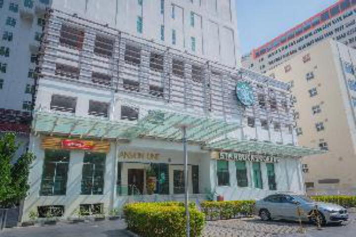 G SUITES AT MANSION ONE