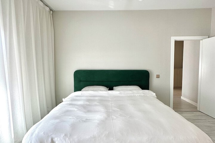 Room 31 of 68