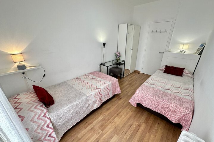 Room 16 of 20