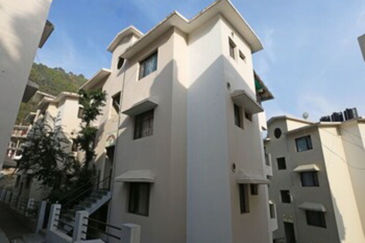 OYO 12265 Home 2BHK Naini Paradise Bhowali Ramgarh