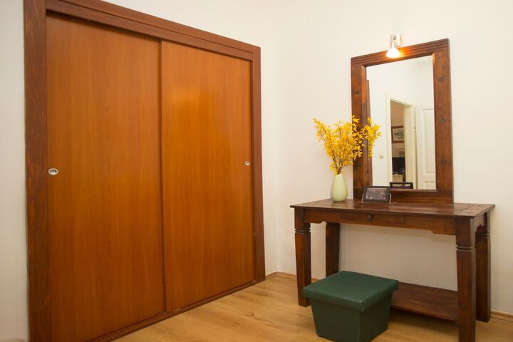Room 19 of 24