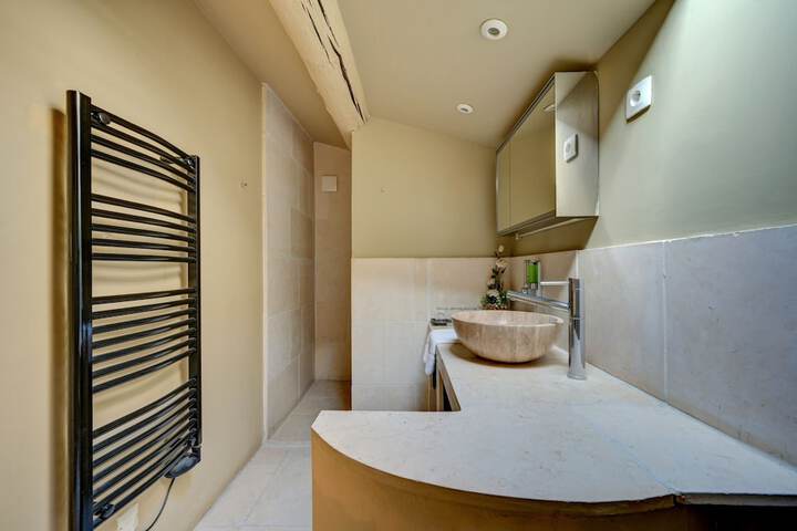 Room 54 of 55