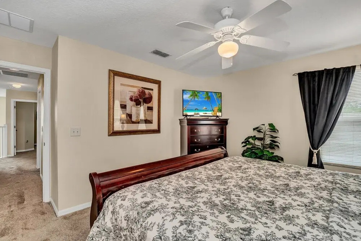 Room 7 of 31