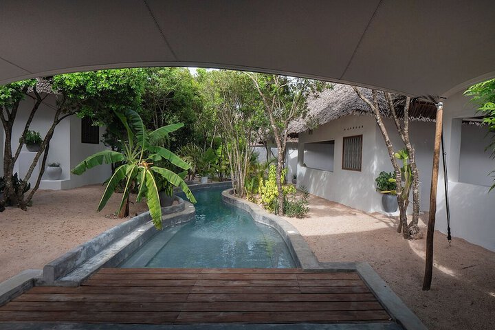 Pool 69 of 89