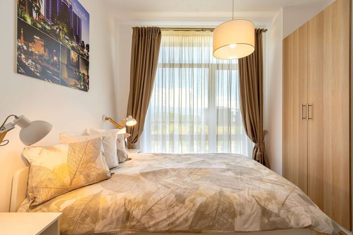 Room 15 of 181