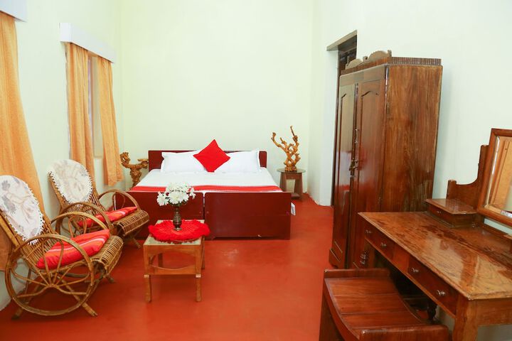 Room 7 of 53