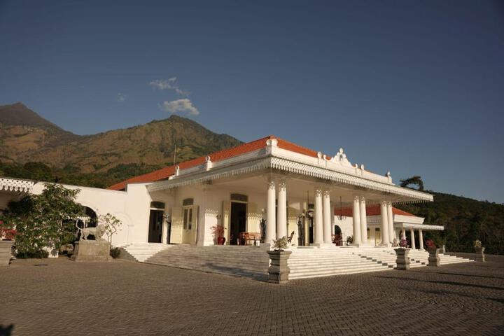 Kaliandra Sejati Eco Resort