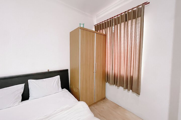 Room 9 of 22