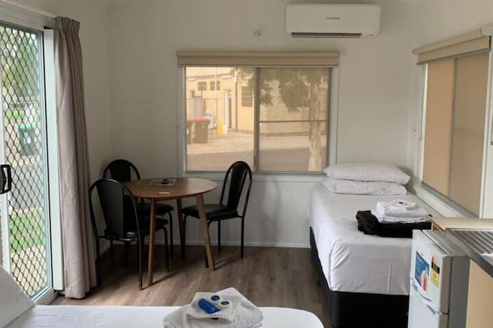 Room 8 of 24