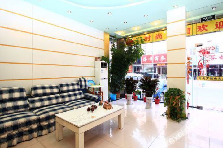 Hotel Interior 13 of 27