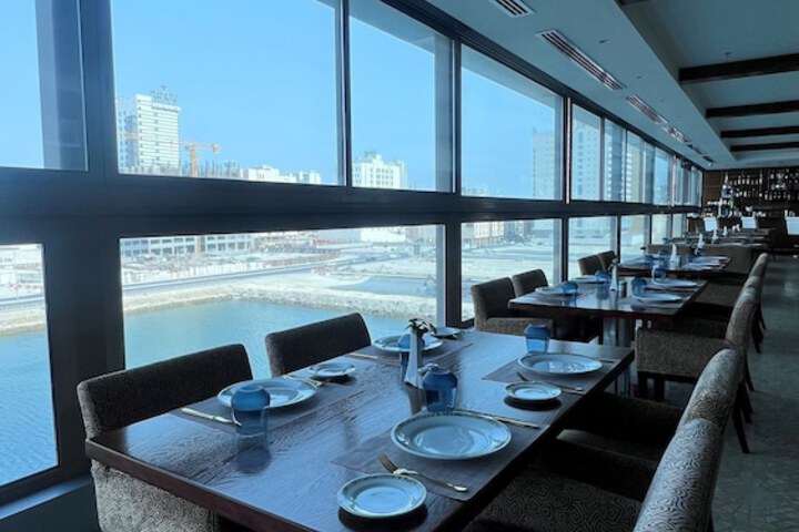 Dining 56 of 71
