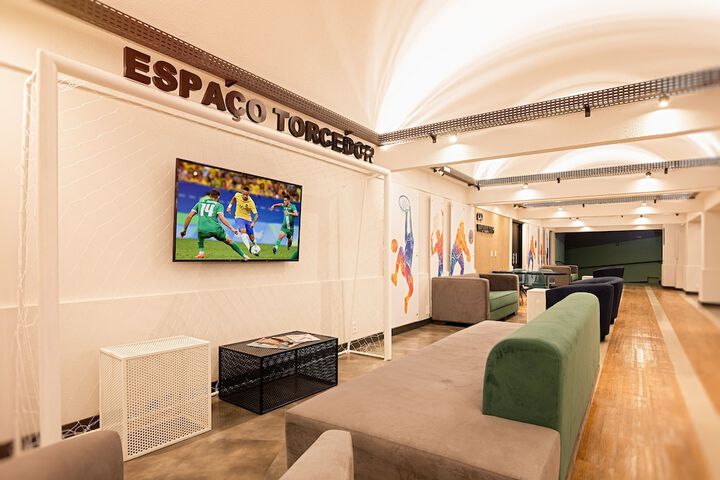 Guest Lobby