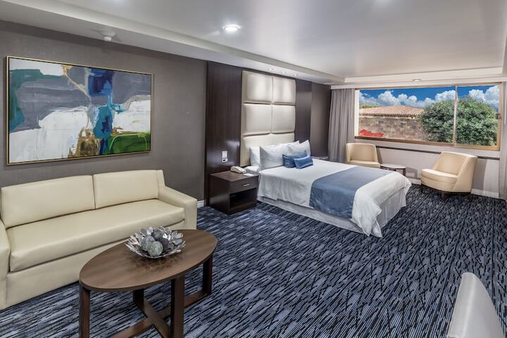 Room 16 of 87