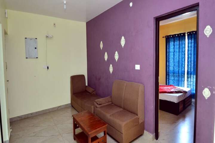 Room 7 of 25