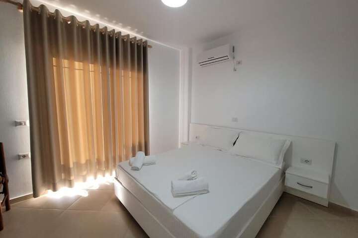 Room 36 of 115