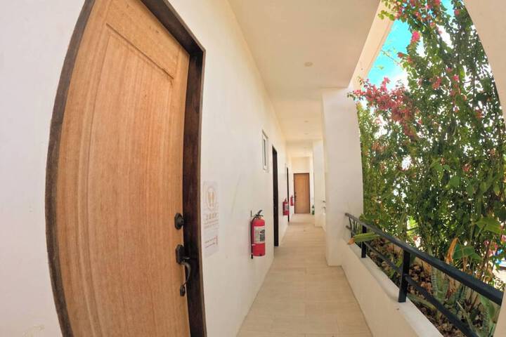 Ballroom/Hall 65 of 74