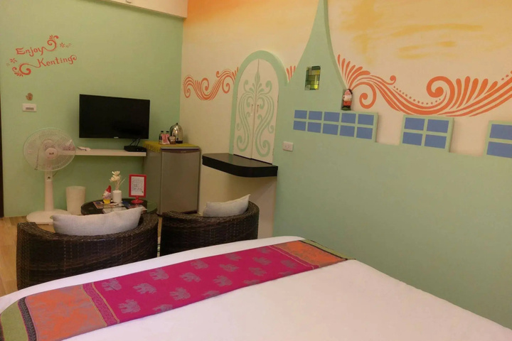 Room 3 of 11