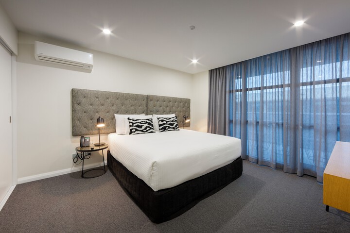 Room 7 of 43
