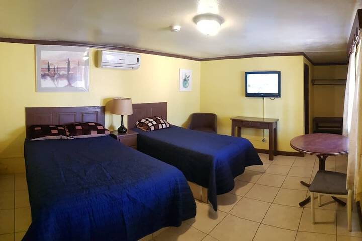 Room 3 of 9