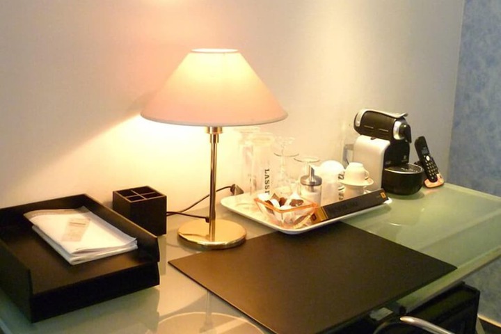 Room 20 of 31