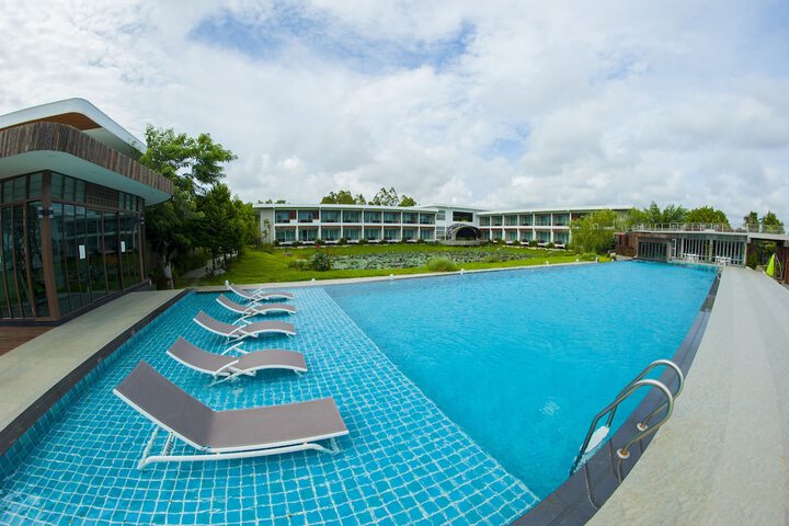 Pool 47 of 72