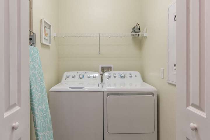 Laundry 22 of 36