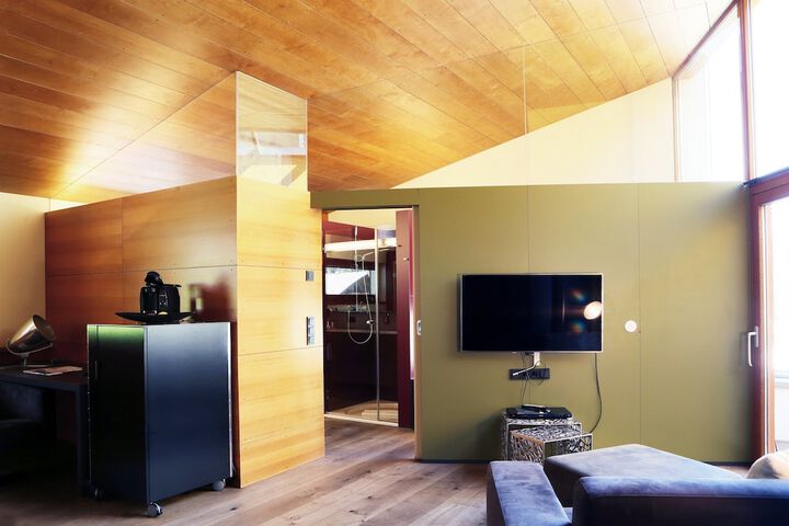 Room 20 of 91