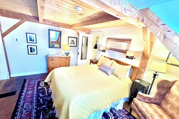 Room 14 of 29