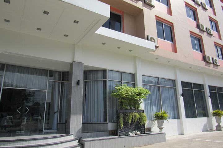 Hotel 57 of 60