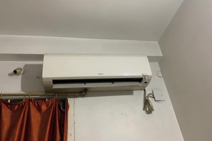 Room 12 of 15
