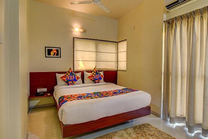 Room 17 of 41
