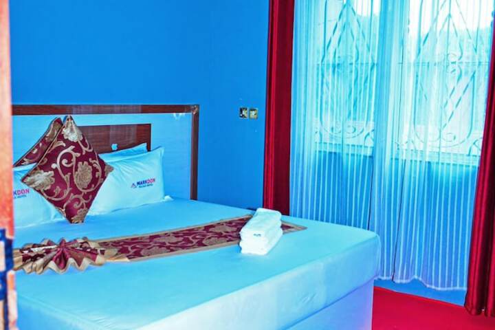 Room 27 of 70