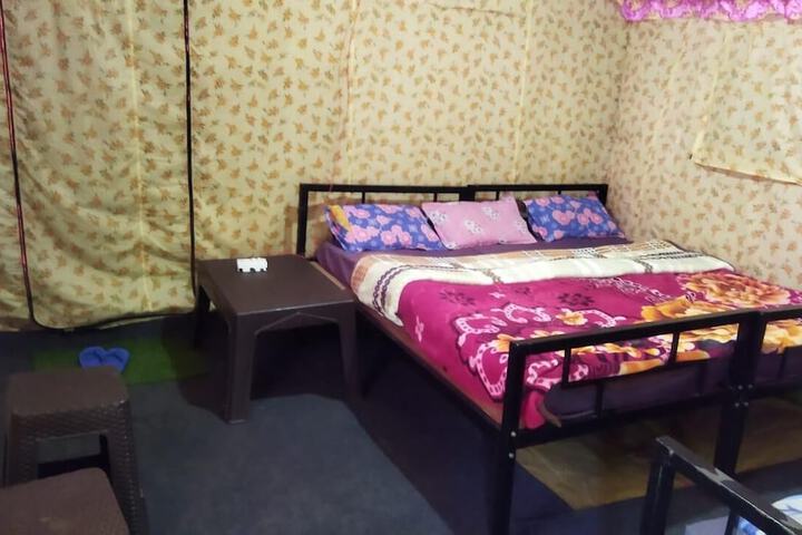 Room 3 of 11