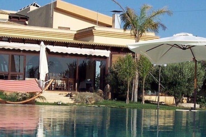 Hotel 17 of 25
