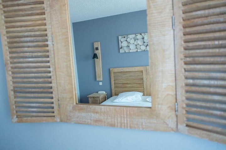 Room 13 of 51