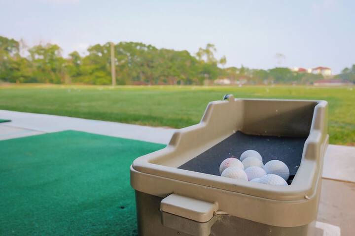 Golf 28 of 38