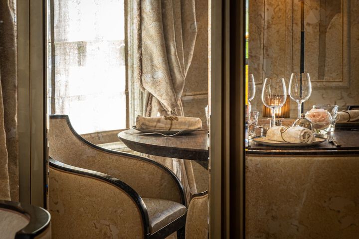 Dining 108 of 179