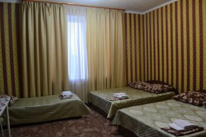 Room 14 of 22