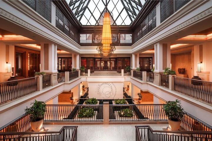 Ballroom/Hall 80 of 106
