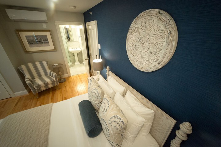 Room 15 of 58