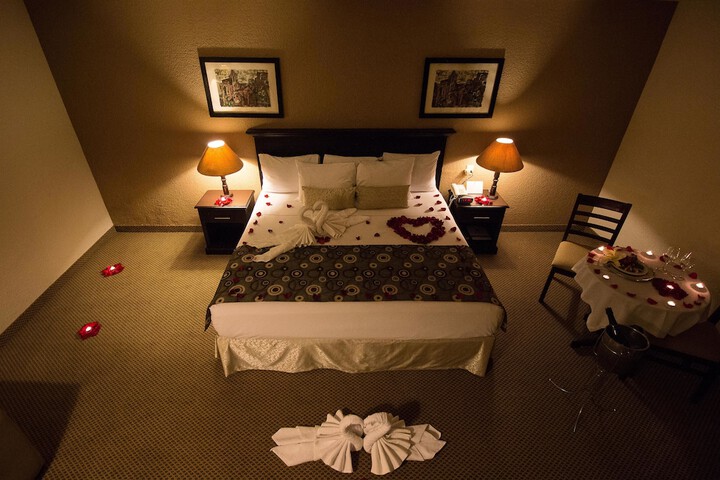 Room amenity