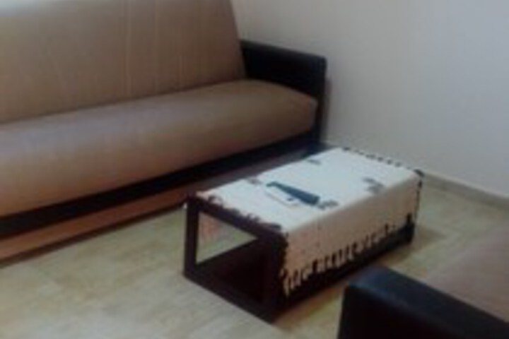 Room 10 of 11