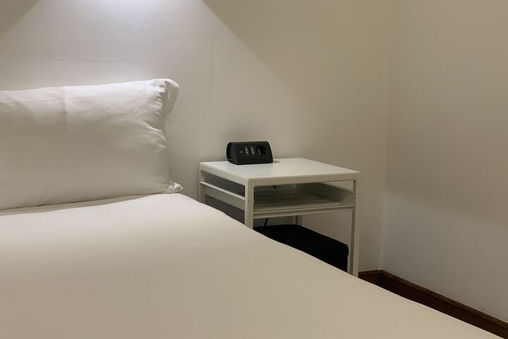 Room 33 of 67
