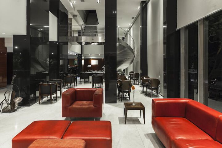Hotel Interior 8 of 81