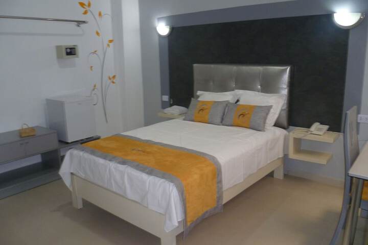 Room 6 of 31