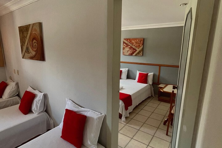 Room 13 of 26