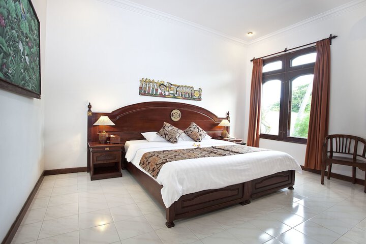 Room 10 of 52